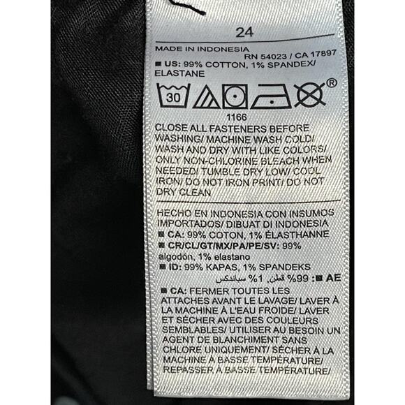 Old Navy Black Straight Leg Jeans - Picture 12 of 13